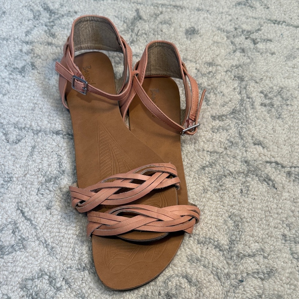 Women’s Strappy Ankle-Sling Sandals in Dusty Rose
